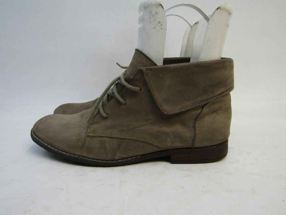 Steve Madden Womens Size 9.5 M Brown Leather Laces Ankle Fashion Boots Bootie